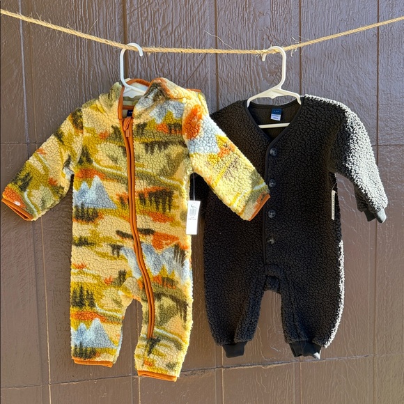 Old Navy NWT Cozy Kids One Piece Set - Picture 1 of 7